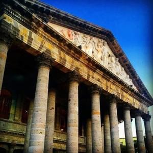 Meet your Posher, Vicky